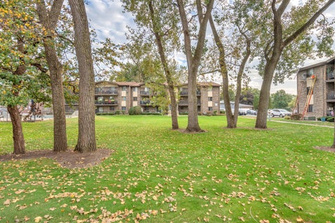 Tiny photo for 13515 Le Claire Avenue #58, Crestwood, IL 60418 (MLS # 12779285)