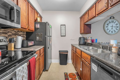 Tiny photo for 13515 Le Claire Avenue #58, Crestwood, IL 60418 (MLS # 12779285)