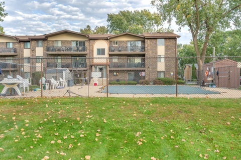 Tiny photo for 13515 Le Claire Avenue #58, Crestwood, IL 60418 (MLS # 12779285)