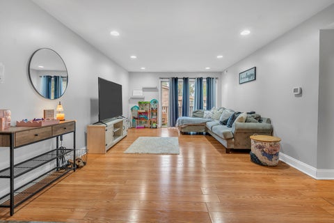Tiny photo for 13515 Le Claire Avenue #58, Crestwood, IL 60418 (MLS # 12779285)