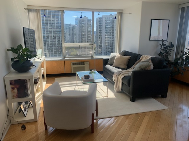 70 W Burton Place 1807
