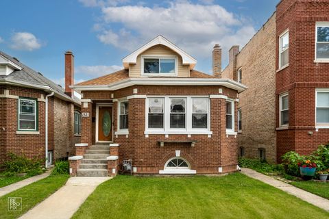 Tiny photo for 1521 Gunderson Avenue, Berwyn, IL 60402 (MLS # 12457795)