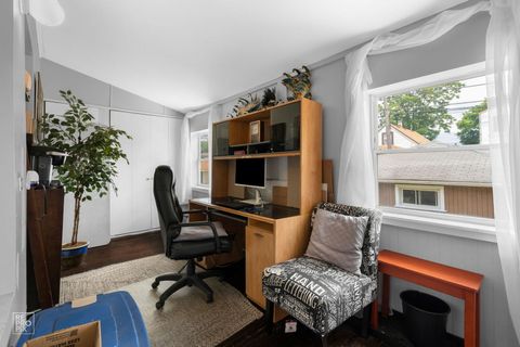 Tiny photo for 1521 Gunderson Avenue, Berwyn, IL 60402 (MLS # 12457795)
