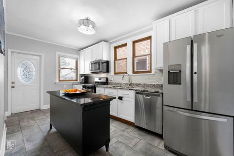 Tiny photo for 1521 Gunderson Avenue, Berwyn, IL 60402 (MLS # 12457795)
