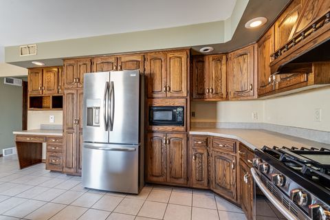 Tiny photo for 805 S RAVEN Road, Shorewood, IL 60404 (MLS # 12569722)