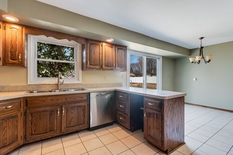 Tiny photo for 805 S RAVEN Road, Shorewood, IL 60404 (MLS # 12569722)