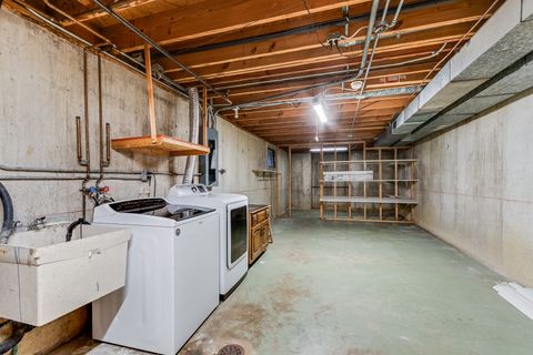 Tiny photo for 805 S RAVEN Road, Shorewood, IL 60404 (MLS # 12569722)