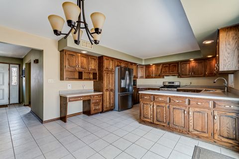 Tiny photo for 805 S RAVEN Road, Shorewood, IL 60404 (MLS # 12569722)