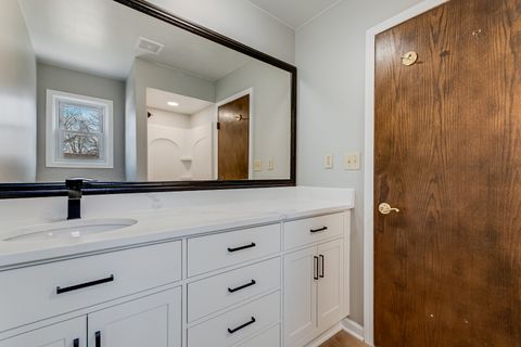 Tiny photo for 805 S RAVEN Road, Shorewood, IL 60404 (MLS # 12569722)