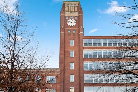 Tiny photo for 1801 W Larchmont Avenue #404, Chicago, IL 60613 (MLS # 12652499)
