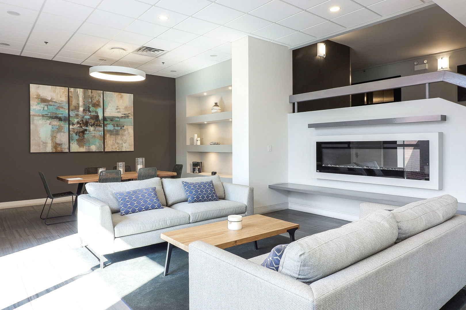 465 W Dominion Drive 110