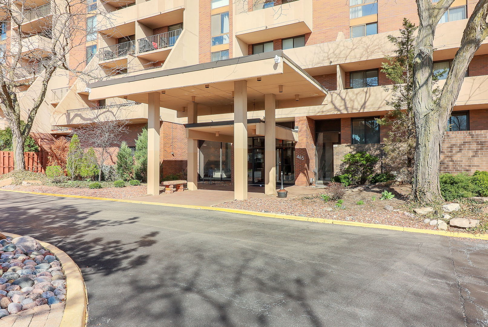 465 W Dominion Drive 110