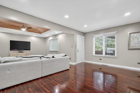 Tiny photo for 11104 W Cove Circle #2B, Palos Hills, IL 60465 (MLS # 12501290)