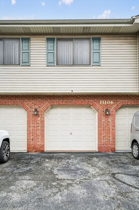 Tiny photo for 11104 W Cove Circle #2B, Palos Hills, IL 60465 (MLS # 12501290)