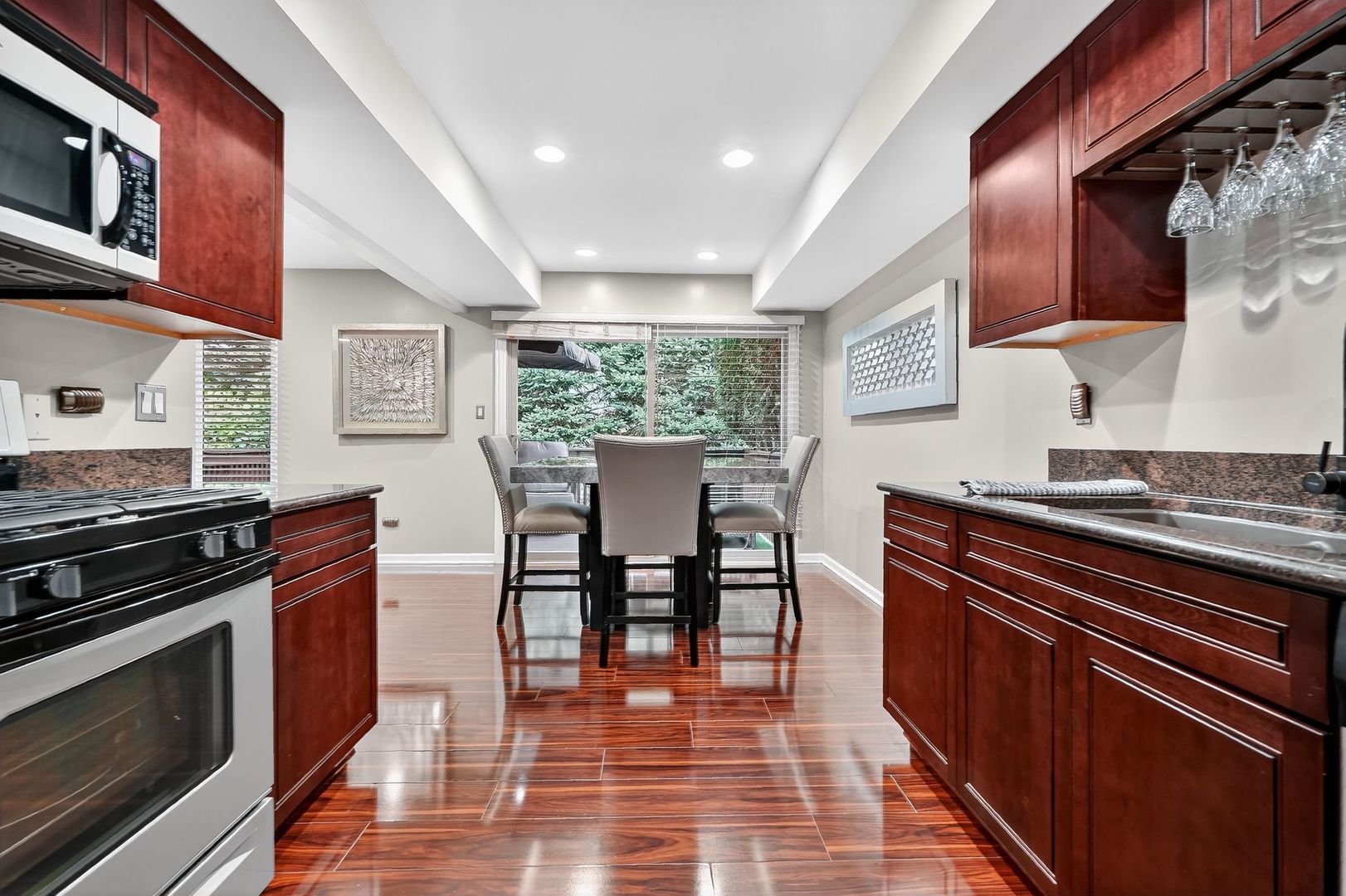 11104 W Cove Circle 2B
