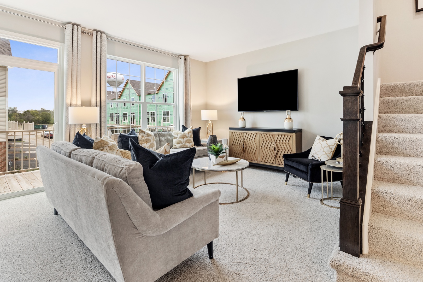 3905 Neubauer Circle 204