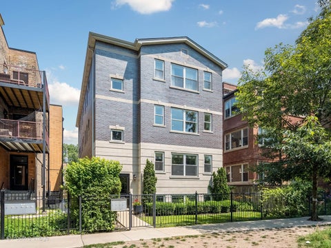 Tiny photo for 1238 W ARGYLE Street #3, Chicago, IL 60640 (MLS # 12705201)