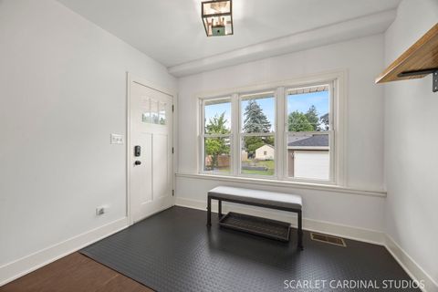 Tiny photo for 226 S Lombard Avenue, Lombard, IL 60148 (MLS # 12670892)