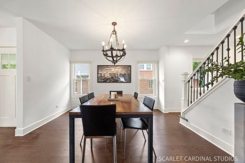 Tiny photo for 226 S Lombard Avenue, Lombard, IL 60148 (MLS # 12670892)