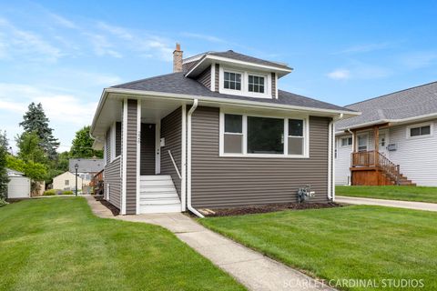 Photo of 226 S Lombard Avenue, Lombard, IL 60148 (MLS # 12670892)