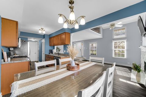 Tiny photo for 16011 84th Place, Tinley Park, IL 60487 (MLS # 12626127)