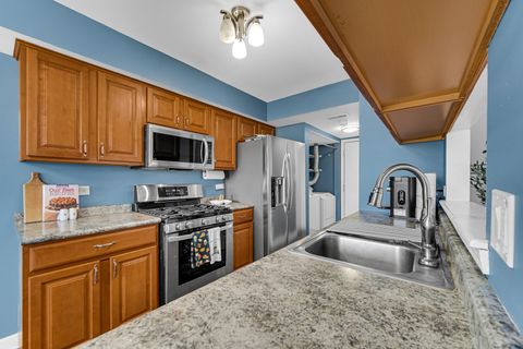 Tiny photo for 16011 84th Place, Tinley Park, IL 60487 (MLS # 12626127)