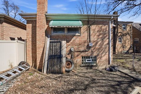 Tiny photo for 9650 S WALLACE Street, Chicago, IL 60628 (MLS # 12600597)