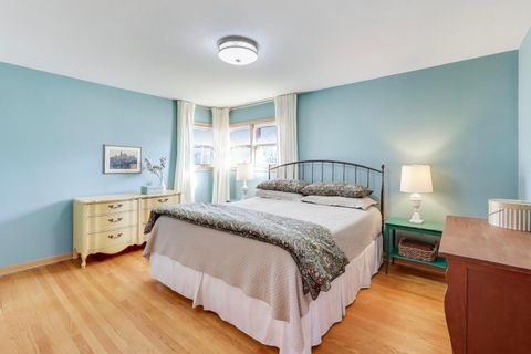 Tiny photo for 1048 E WALNUT Avenue, Des Plaines, IL 60016 (MLS # 12567404)