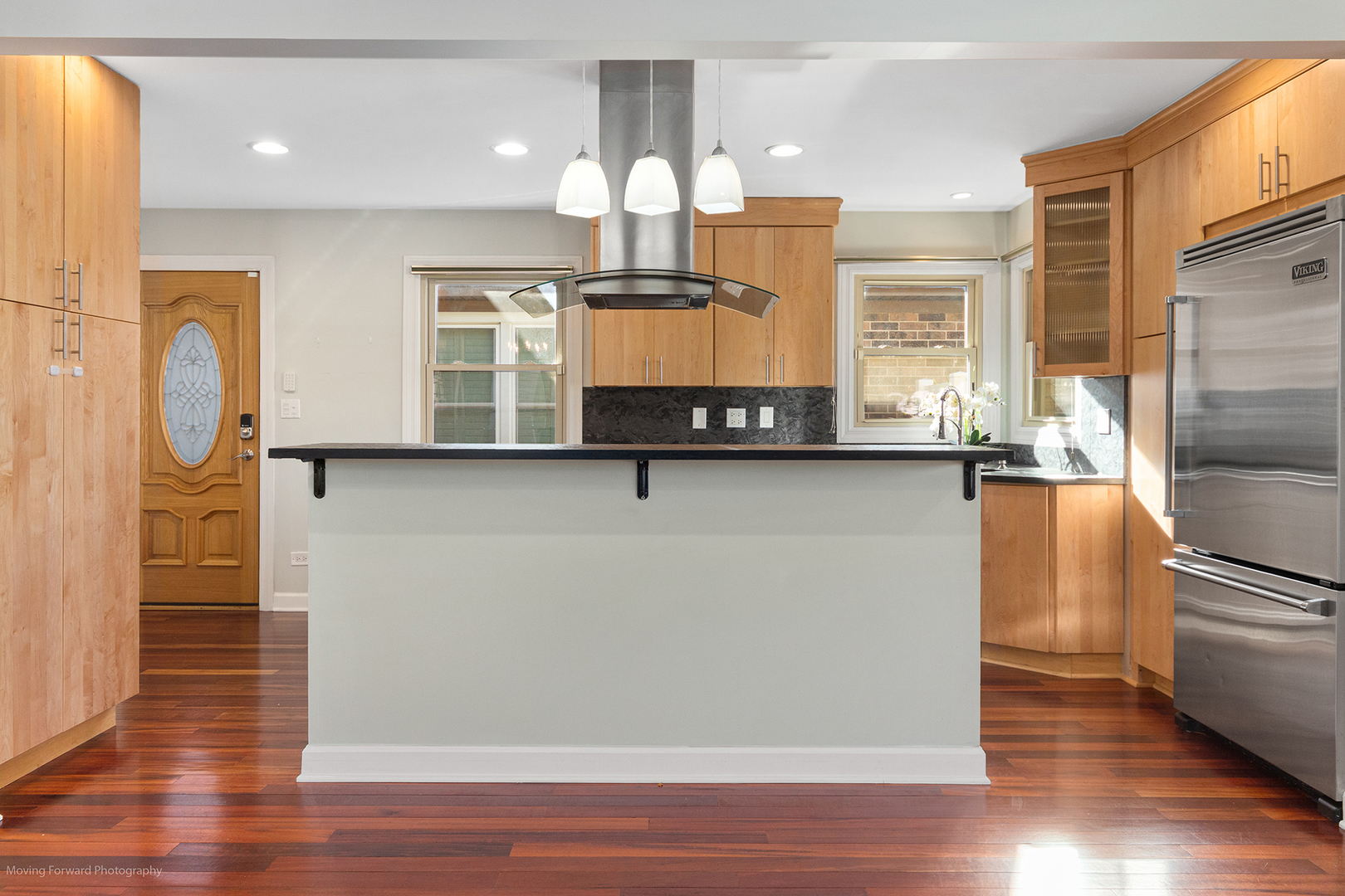 Chicago, Illinois 60656, United States, 3 Bedrooms Bedrooms, ,2 BathroomsBathrooms,Residential,Active,254882