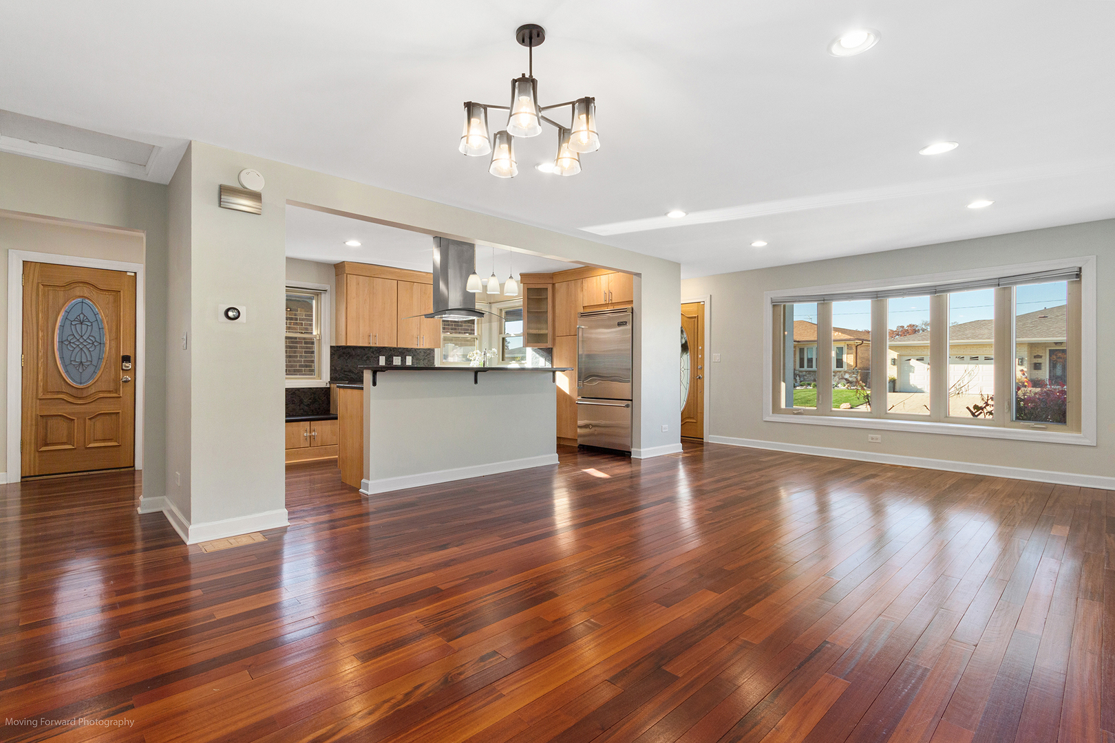 Chicago, Illinois 60656, United States, 3 Bedrooms Bedrooms, ,2 BathroomsBathrooms,Residential,Active,254882