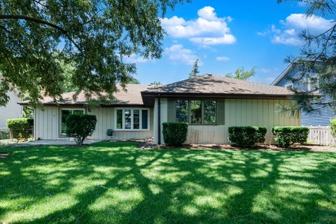 Tiny photo for 804 Manchester Street, Naperville, IL 60563 (MLS # 12545237)