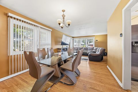 Tiny photo for 15966 Debbie Lane, South Holland, IL 60473 (MLS # 12484336)