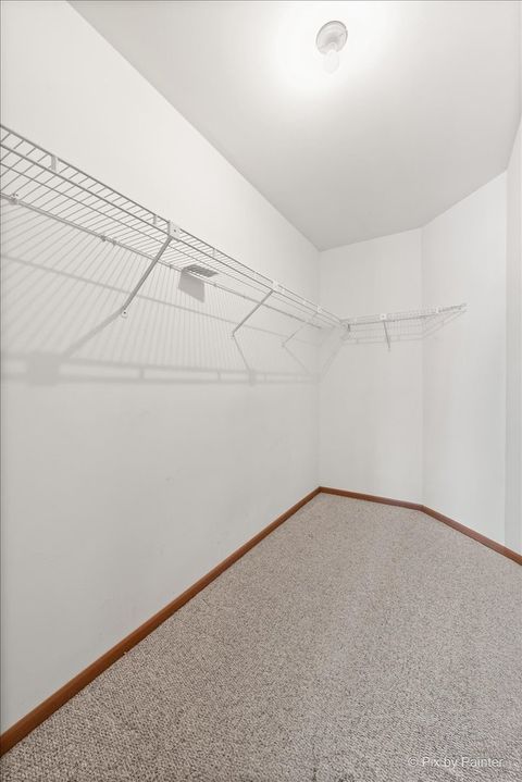 Tiny photo for 1851 Fox Run Drive #D4, Elk Grove Village, IL 60007 (MLS # 12531306)