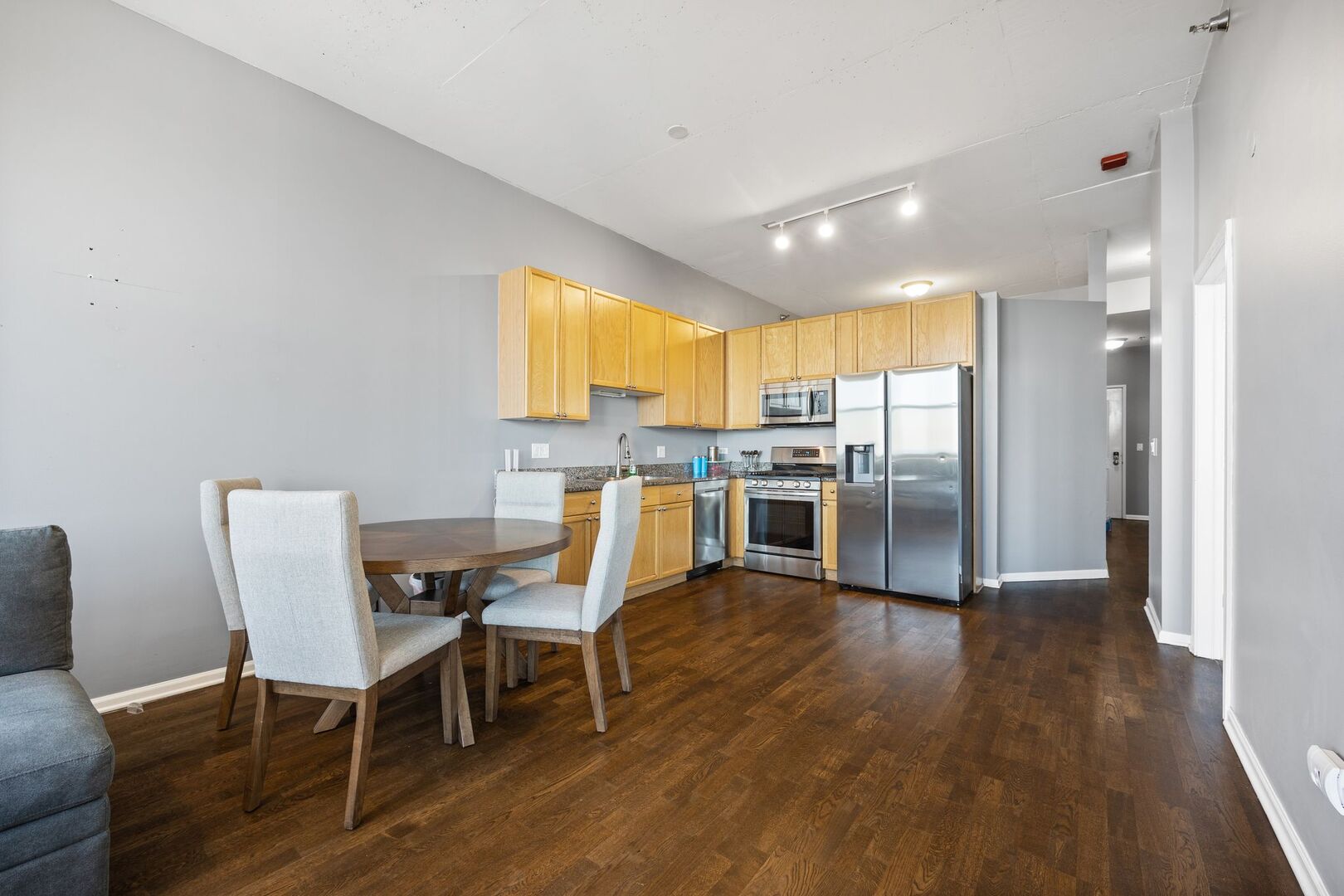 1464 S Michigan Avenue 2203