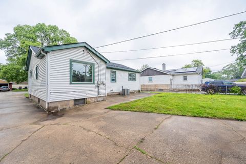 Tiny photo for 308 Queens Lane, Thornton, IL 60476 (MLS # 12655342)