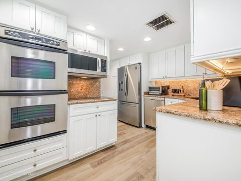 Tiny photo for 260 E Chestnut Street #2507, Chicago, IL 60611 (MLS # 12617600)