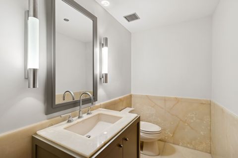 Tiny photo for 161 E CHICAGO Avenue #33DE, Chicago, IL 60611 (MLS # 12580582)
