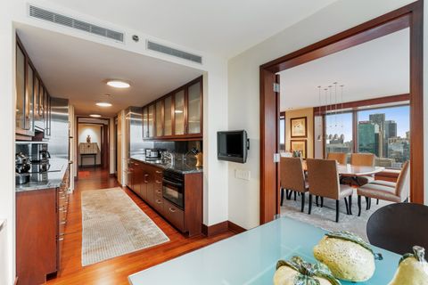 Tiny photo for 161 E CHICAGO Avenue #33DE, Chicago, IL 60611 (MLS # 12580582)