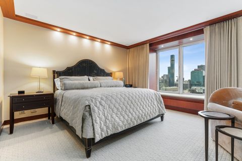 Tiny photo for 161 E CHICAGO Avenue #33DE, Chicago, IL 60611 (MLS # 12580582)
