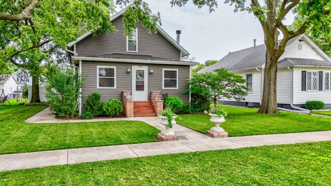 Tiny photo for 1322 W Madison Street, Ottawa, IL 61350 (MLS # 12430820)