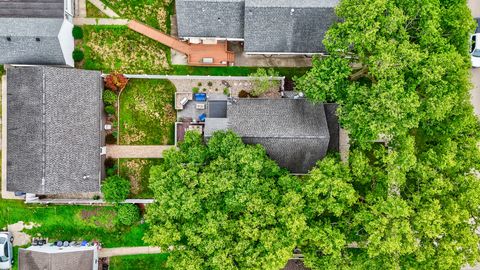 Tiny photo for 1322 W Madison Street, Ottawa, IL 61350 (MLS # 12430820)