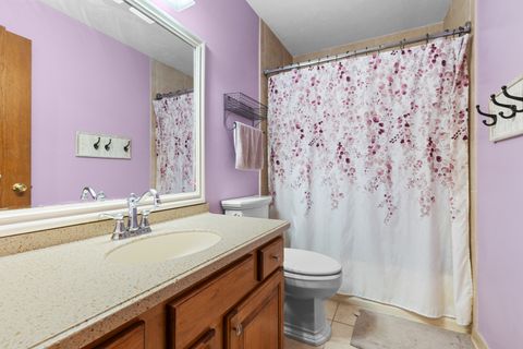 Tiny photo for 706 Pin Oak Road, Rockton, IL 61072 (MLS # 12424112)