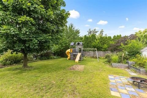 Tiny photo for 706 Pin Oak Road, Rockton, IL 61072 (MLS # 12424112)