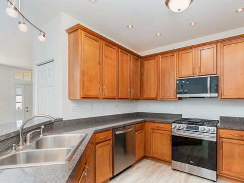 Tiny photo for 121 Springbrook Trail S, Oswego, IL 60543 (MLS # 12472127)