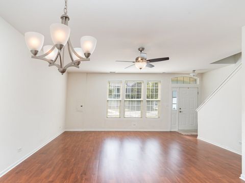 Tiny photo for 121 Springbrook Trail S, Oswego, IL 60543 (MLS # 12472127)