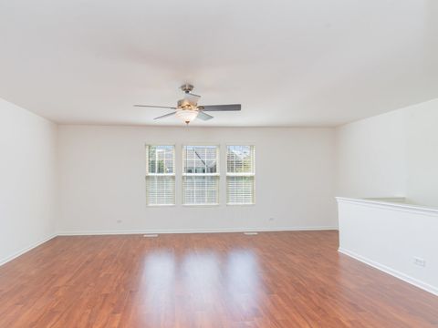 Tiny photo for 121 Springbrook Trail S, Oswego, IL 60543 (MLS # 12472127)