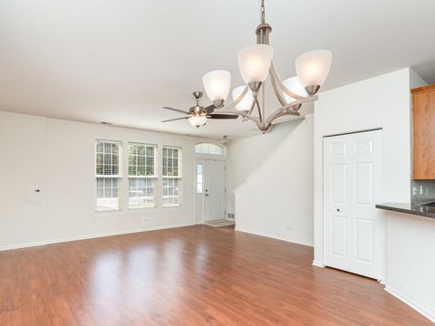 Tiny photo for 121 Springbrook Trail S, Oswego, IL 60543 (MLS # 12472127)