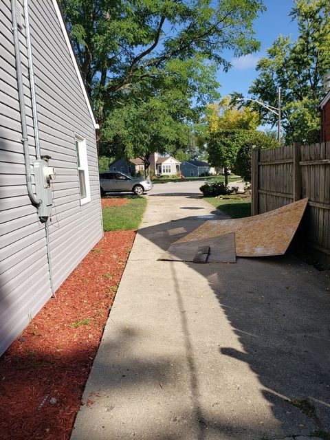 Tiny photo for 433 E High Street E, Mundelein, IL 60060 (MLS # 12506574)