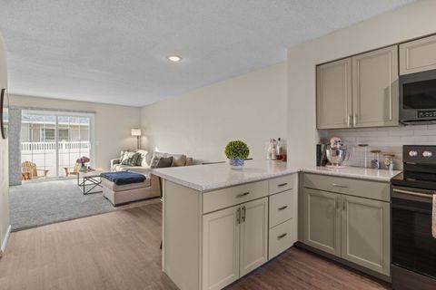 Tiny photo for 3818 Belle Avenue #0, Davenport, IA 52807 (MLS # 12599443)