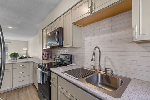 Tiny photo for 3818 Belle Avenue #0, Davenport, IA 52807 (MLS # 12599443)